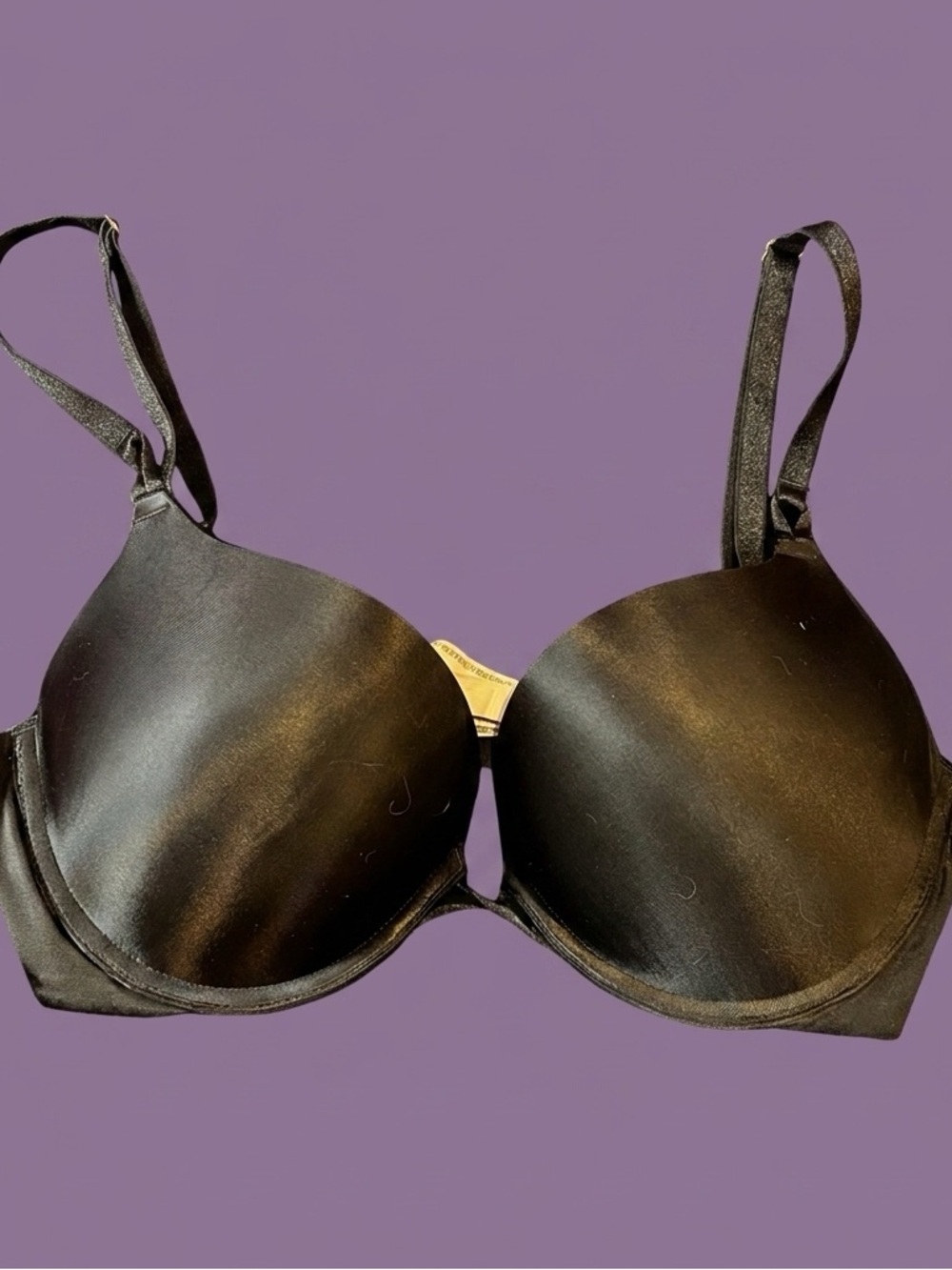 Victoria’s Secret Satin Bombshell Add-2-Cups Plunge Bra - 36C